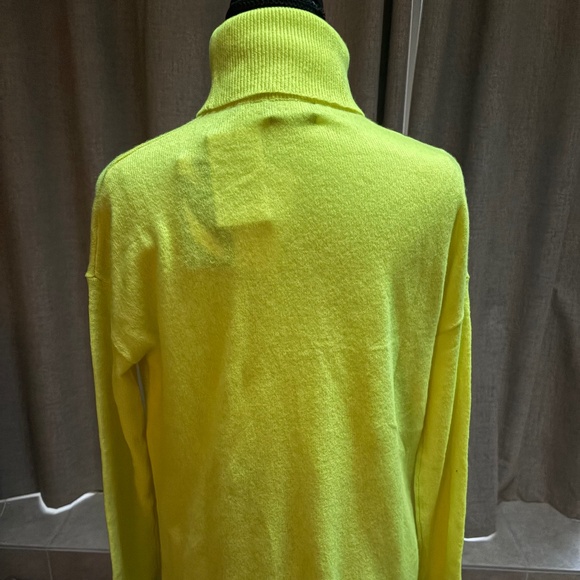 Halogen Neon Yellow Cashmere Turtleneck (NWT) - Picture 5 of 6